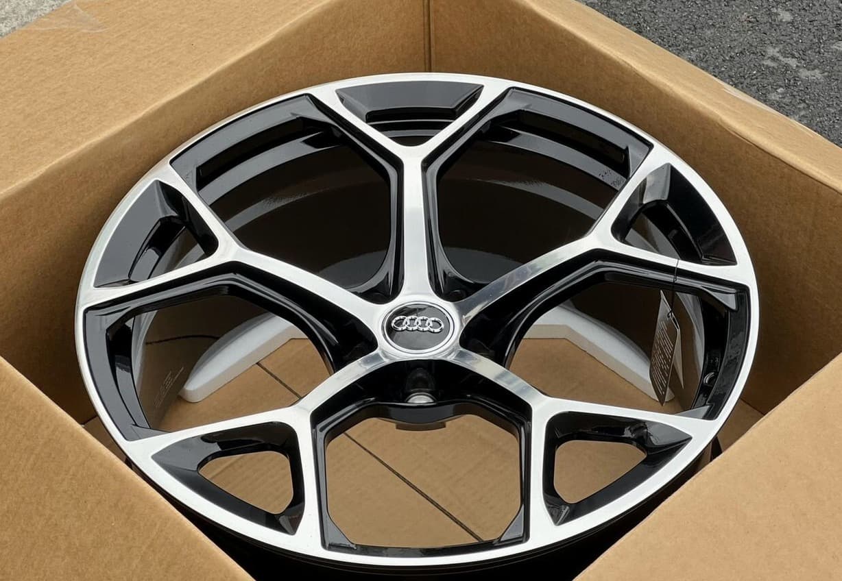 Audi R23, фото 5