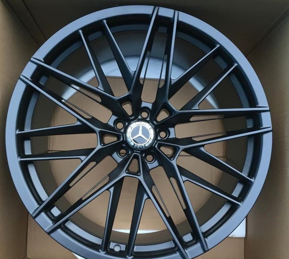 Mercedes-Benz R20
