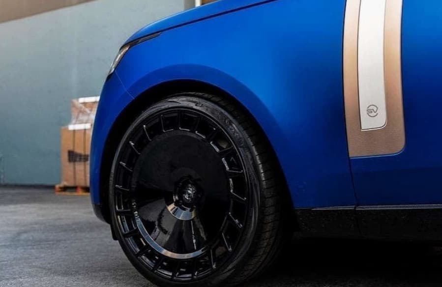 Range Rover R24
