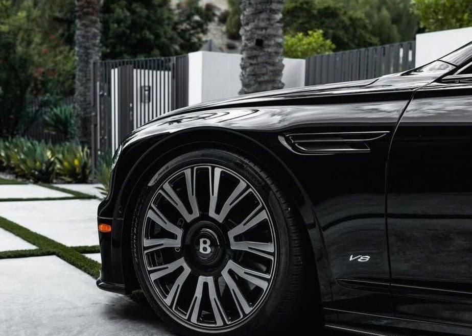 Bentley R22